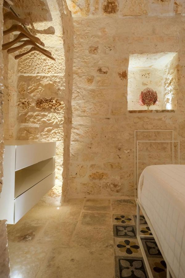 Truloco Nuzzi - Luxury Domus Villa โลโกโรตอนโด ภายนอก รูปภาพ