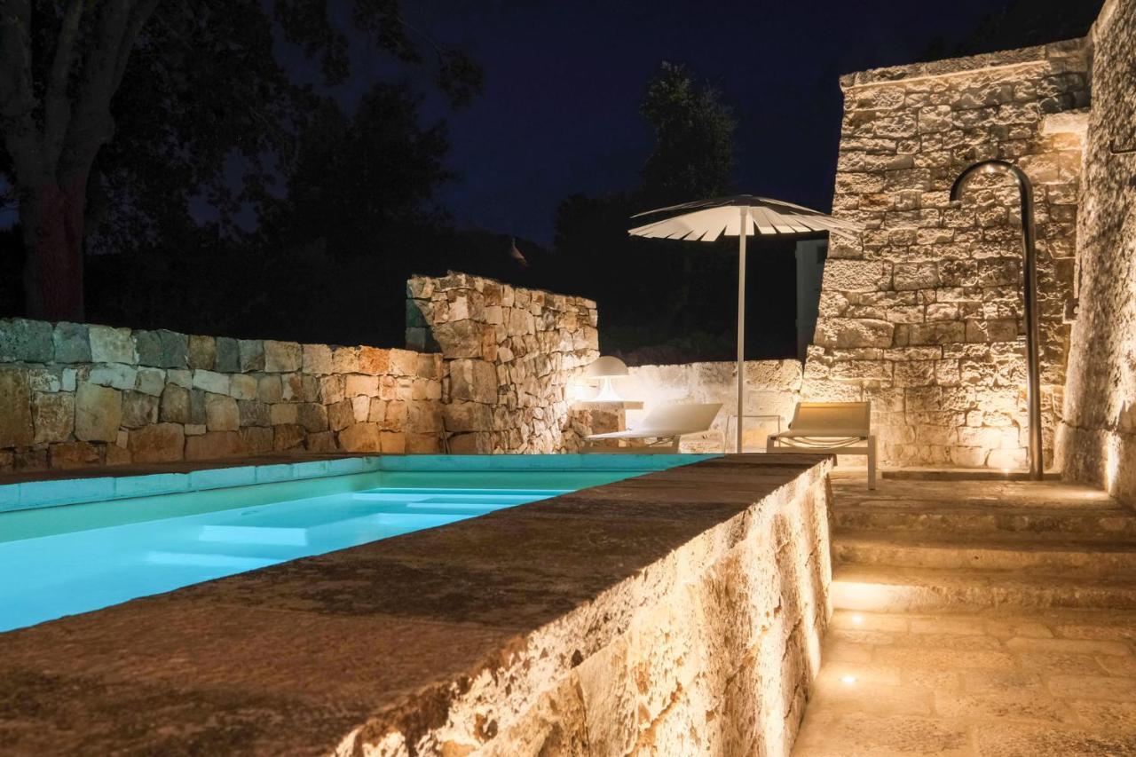 Truloco Nuzzi - Luxury Domus Villa โลโกโรตอนโด ภายนอก รูปภาพ