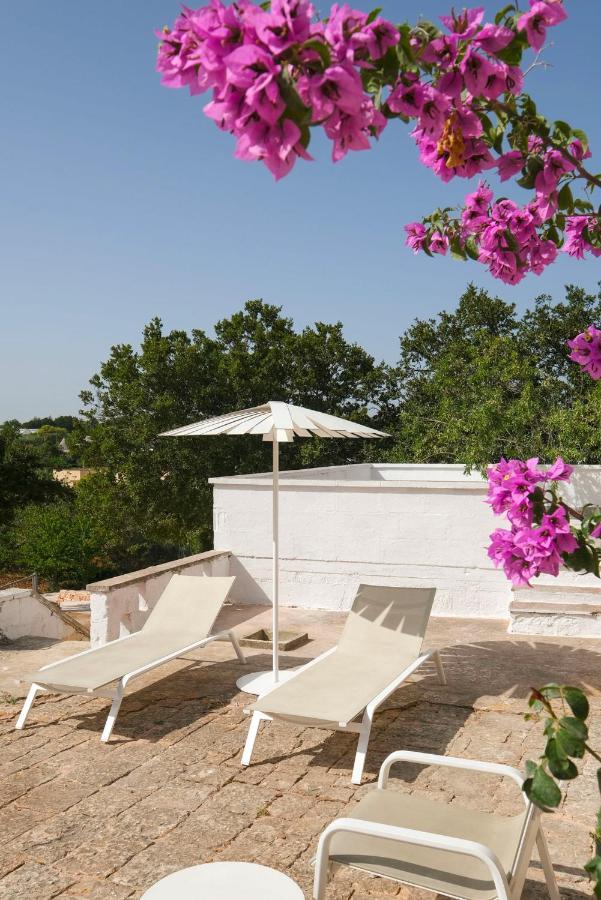 Truloco Nuzzi - Luxury Domus Villa โลโกโรตอนโด ภายนอก รูปภาพ