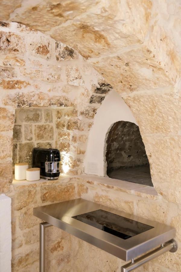 Truloco Nuzzi - Luxury Domus Villa โลโกโรตอนโด ภายนอก รูปภาพ