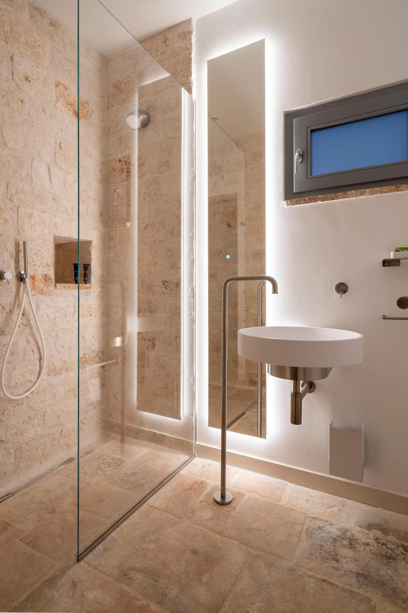 Truloco Nuzzi - Luxury Domus Villa โลโกโรตอนโด ภายนอก รูปภาพ