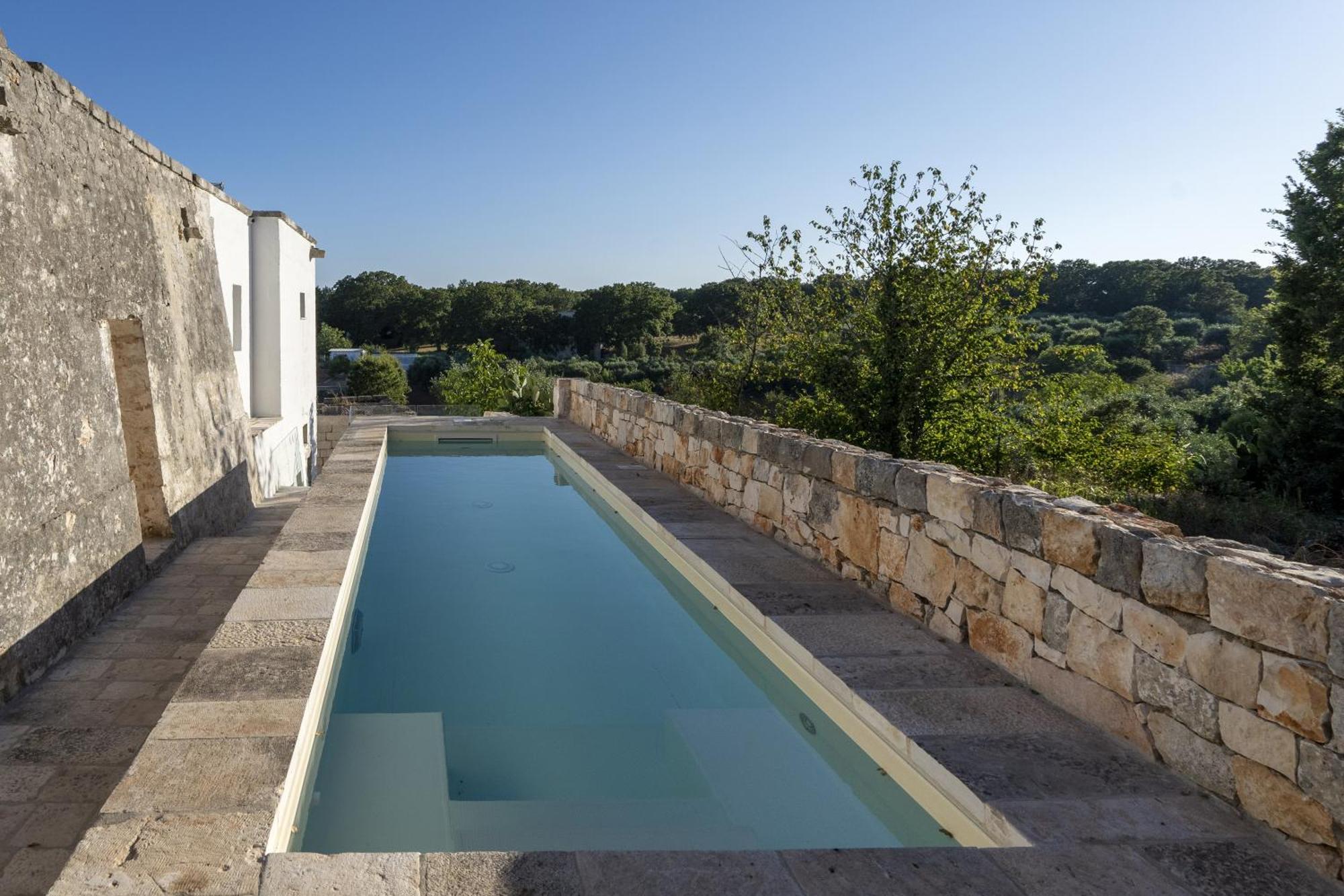 Truloco Nuzzi - Luxury Domus Villa โลโกโรตอนโด ภายนอก รูปภาพ
